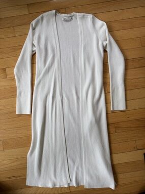 Abercrombie & Fitch long white ribbed sweater duster - M